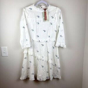 JESSAKAE White Ruffle Dress NWT Floral Embroidery Summer Pretty / Size Large